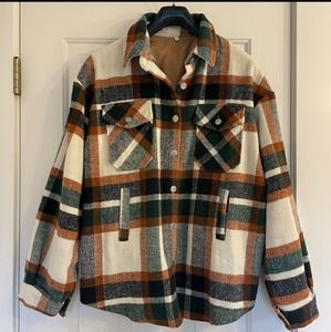 Amazon Plaid Shacket Size Large